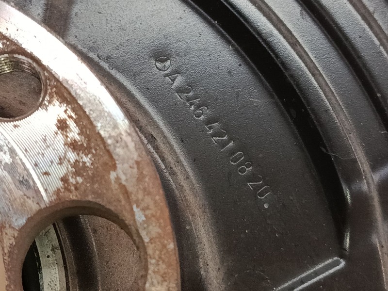 Recambio de mangueta delantera derecha para mercedes-benz clase a (w176) a 220 d (176.003) referencia OEM IAM   