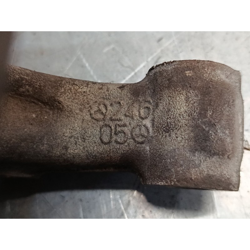 Recambio de mangueta delantera izquierda para mercedes-benz clase a (w176) a 220 d (176.003) referencia OEM IAM   