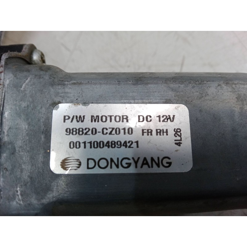 Recambio de elevalunas electrico delantero derecho para ssangyong korando (ck) 2.0 e-xdi referencia OEM IAM 98820CZ010  
