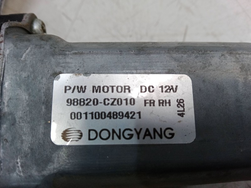 Recambio de elevalunas electrico delantero derecho para ssangyong korando (ck) 2.0 e-xdi referencia OEM IAM 98820CZ010  