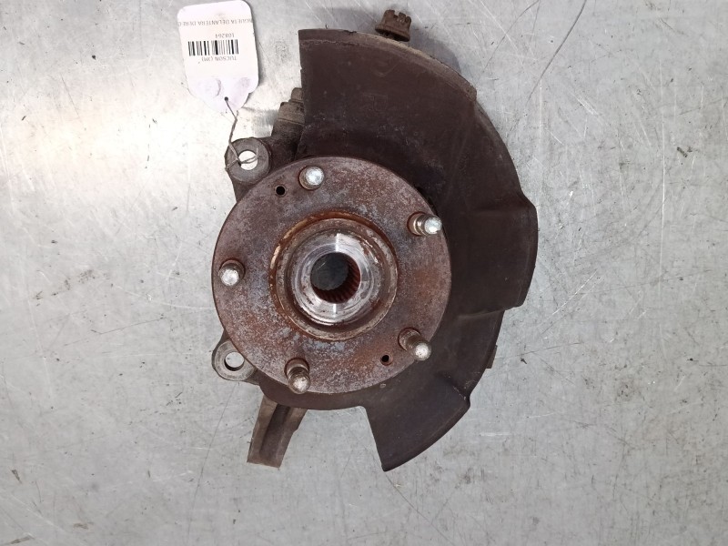 Recambio de mangueta delantera derecha para hyundai tucson (jm) 2.0 referencia OEM IAM   