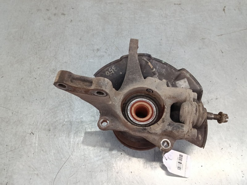 Recambio de mangueta delantera derecha para hyundai tucson (jm) 2.0 referencia OEM IAM   