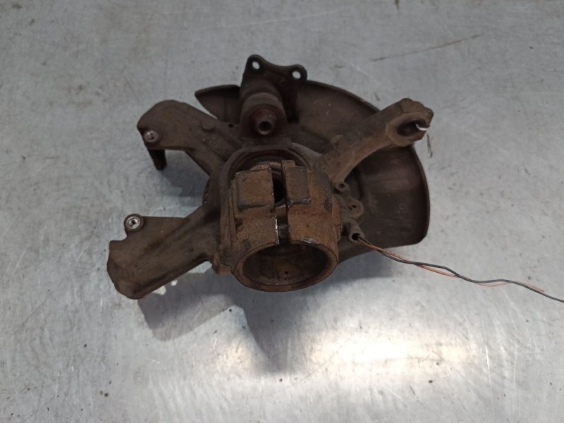 Recambio de mangueta delantera izquierda para volkswagen golf iv (1j1) 1.9 tdi 4motion referencia OEM IAM   