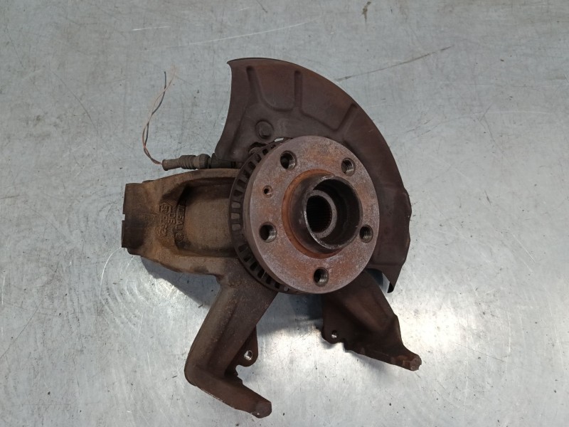 Recambio de mangueta delantera izquierda para volkswagen golf iv (1j1) 1.9 tdi 4motion referencia OEM IAM   