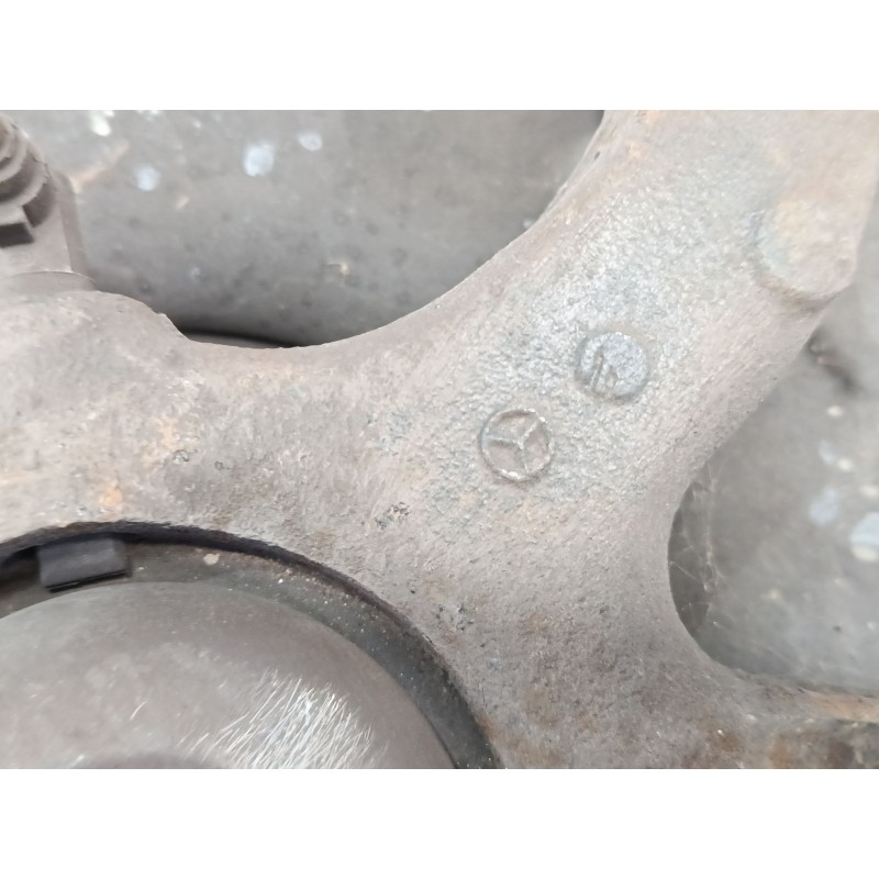 Recambio de mangueta delantera izquierda para mercedes-benz vito / mixto furgoneta (w639) 111 cdi (639.601, 639.603, 639.605) re