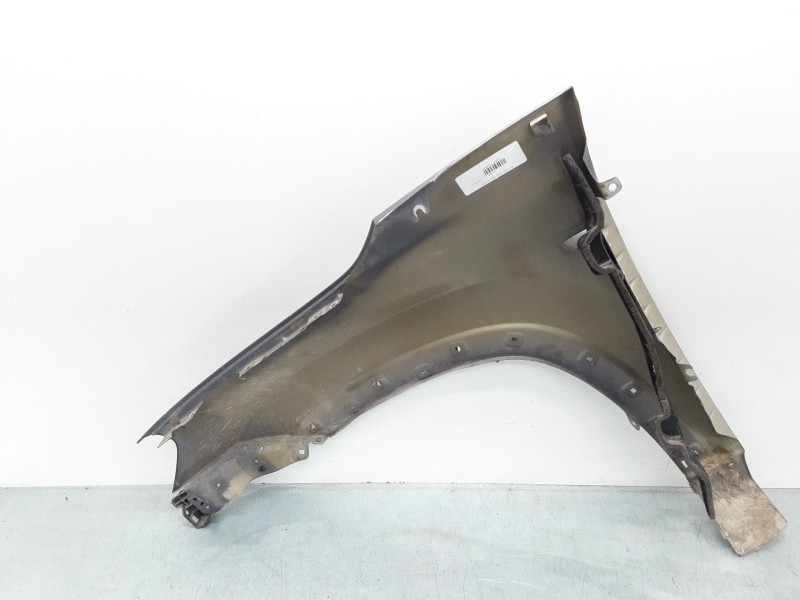 Recambio de aleta delantera derecha para chevrolet orlando (j309) 2.0 d referencia OEM IAM   