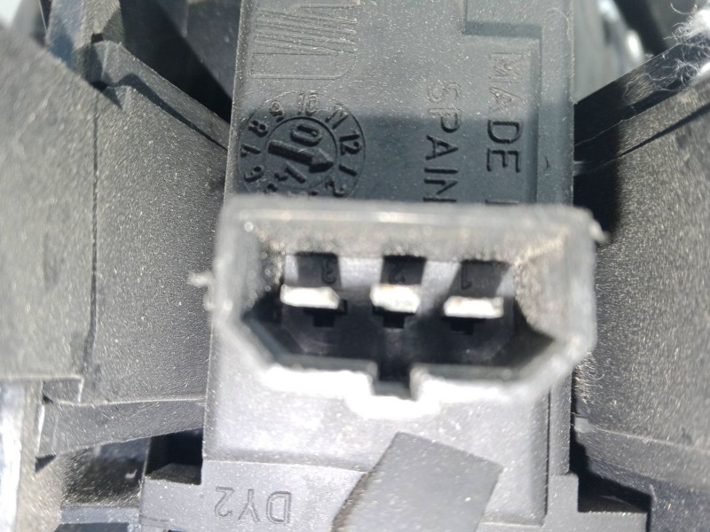 Recambio de piloto trasero derecho para seat leon (1m1) 1.9 tdi referencia OEM IAM   