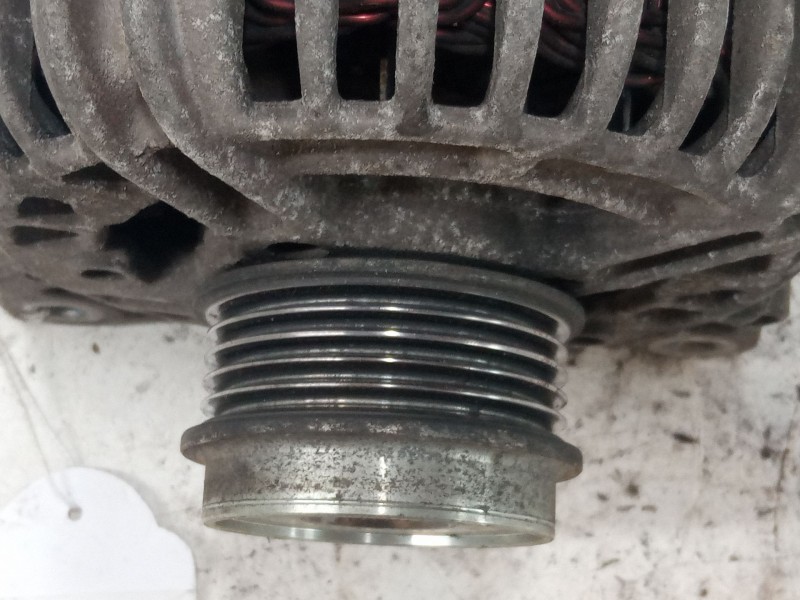 Recambio de alternador para audi a4 b6 avant (8e5) 1.9 tdi referencia OEM IAM 0986045340  