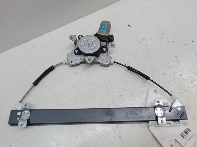 Recambio de elevalunas electrico trasero derecho para ssangyong korando (ck) 2.0 e-xdi referencia OEM IAM 98840CZ010RRRH  