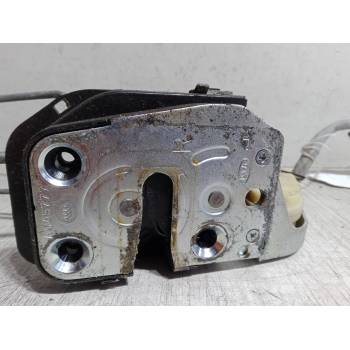 CERRADURA PUERTA DELANTERA DERECHA 