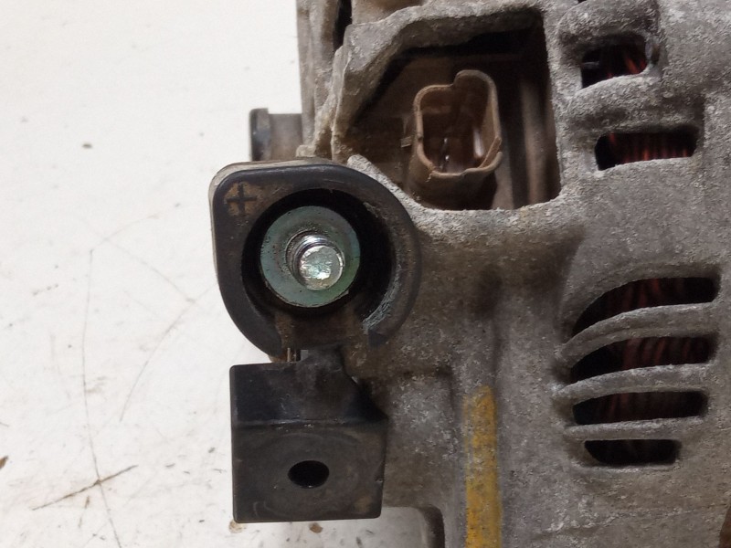 Recambio de alternador para peugeot 307 cc (3b) 2.0 16v referencia OEM IAM 9649846880  