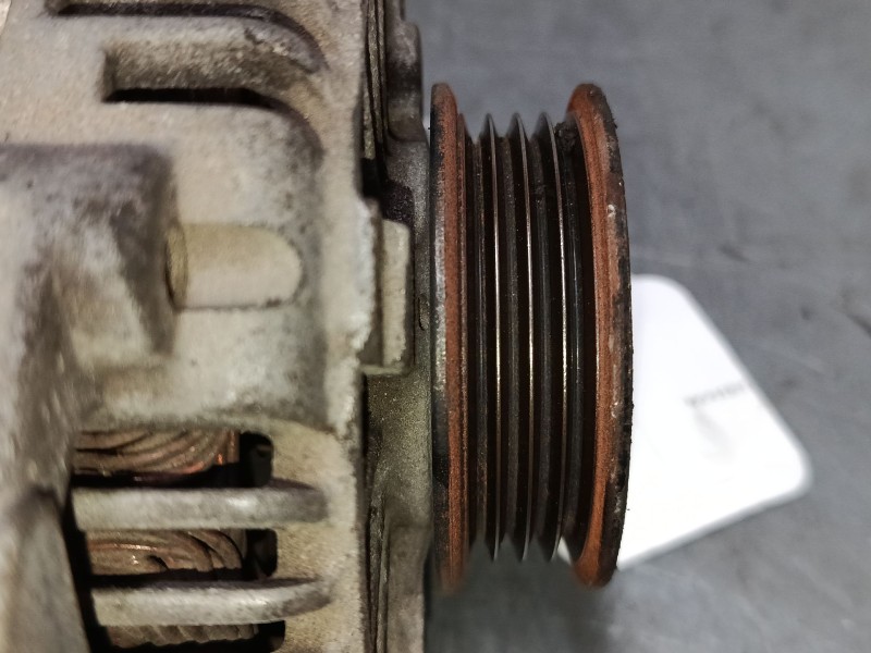 Recambio de alternador para toyota yaris (_p1_) 1.5 (ncp13_) referencia OEM IAM 2706021010  