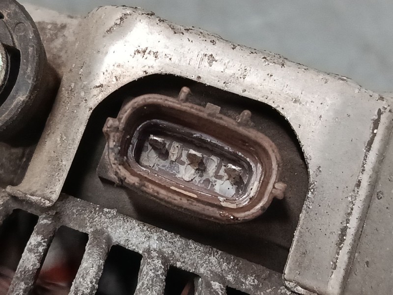 Recambio de alternador para toyota yaris (_p1_) 1.5 (ncp13_) referencia OEM IAM 2706021010  