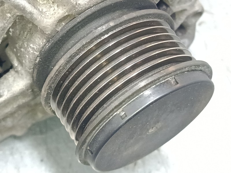 Recambio de alternador para volkswagen golf v (1k1) 1.9 tdi referencia OEM IAM 06F903023F 0124525091 