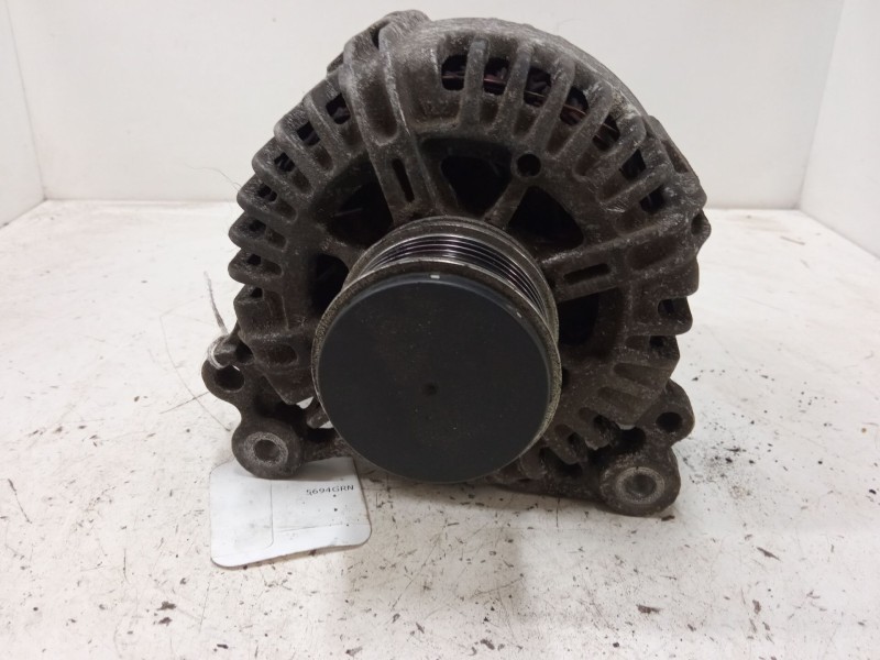 Recambio de alternador para seat altea xl (5p5, 5p8) 2.0 tdi 16v referencia OEM IAM 06F903023C  