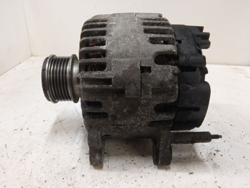 Recambio de alternador para seat altea xl (5p5, 5p8) 2.0 tdi 16v referencia OEM IAM 06F903023C  
