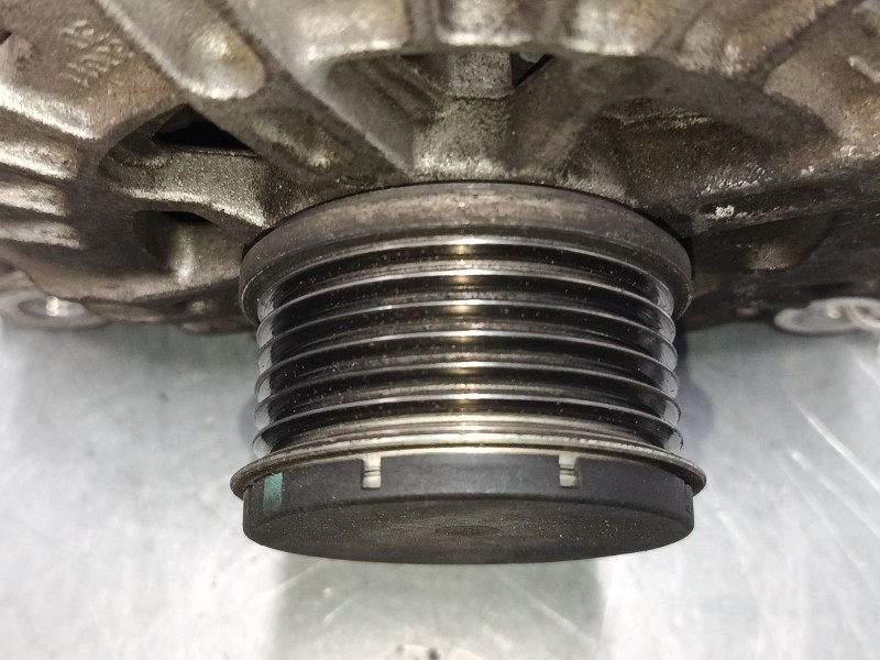 Recambio de alternador para citroën c4 picasso ii 1.6 hdi 90 referencia OEM IAM 9678048880  