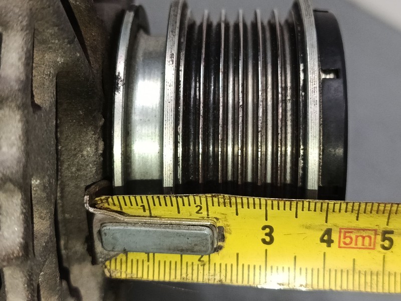 Recambio de alternador para seat ibiza iii (6l1) 1.9 tdi referencia OEM IAM 028903028E  