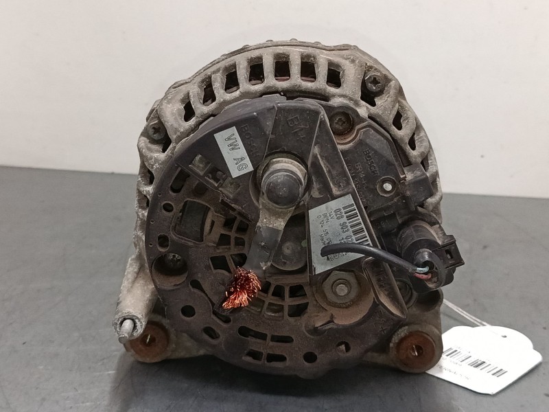 Recambio de alternador para seat ibiza iii (6l1) 1.9 tdi referencia OEM IAM 028903028E  