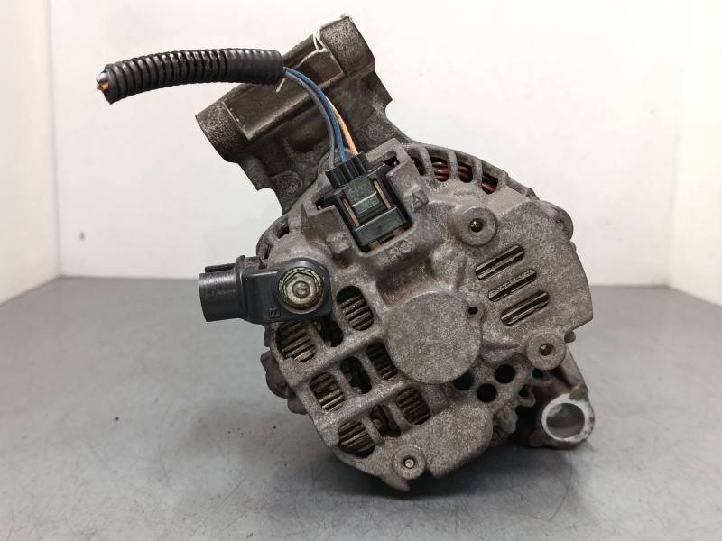 Recambio de alternador para ford fiesta v (jh_, jd_) 1.4 16v referencia OEM IAM A005TA7692 Q80RA 