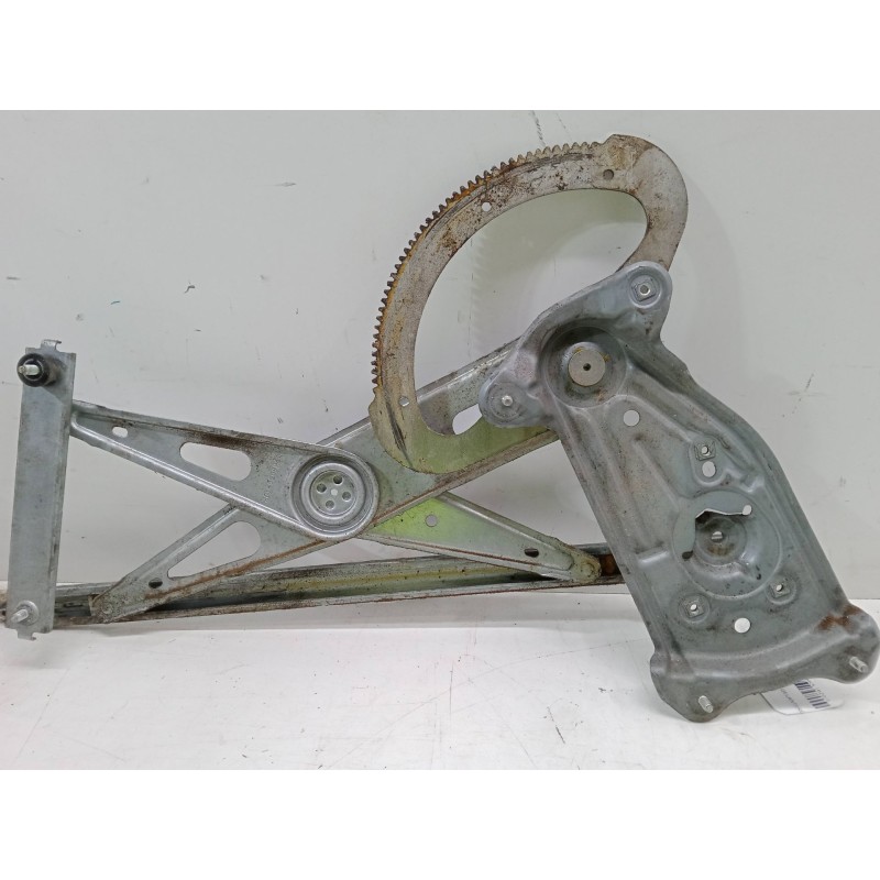 Recambio de elevalunas electrico delantero derecho para renault megane iii hatchback (bz0/1_, b3_) 1.5 dci referencia OEM IAM 96