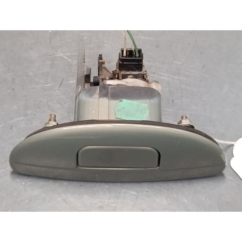 Recambio de maneta exterior porton para renault megane i kombi van (ka_) 1.4 (ka0d) referencia OEM IAM 8200102583  