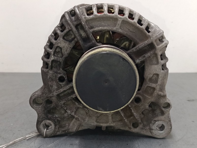 Recambio de alternador para audi a3 sportback (8pa) 2.0 tdi 16v referencia OEM IAM 06F903023F  