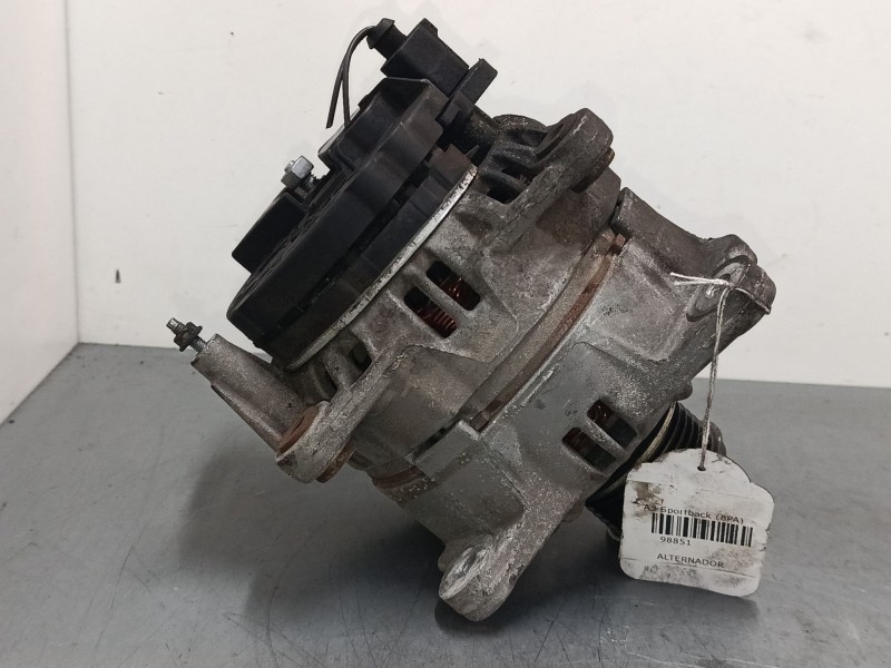 Recambio de alternador para audi a3 sportback (8pa) 2.0 tdi 16v referencia OEM IAM 06F903023F  