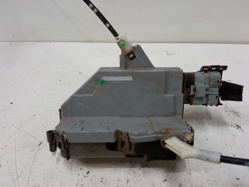 Recambio de cerradura puerta trasera derecha para peugeot 3008 i monospace (0u_) 1.6 vti referencia OEM IAM   