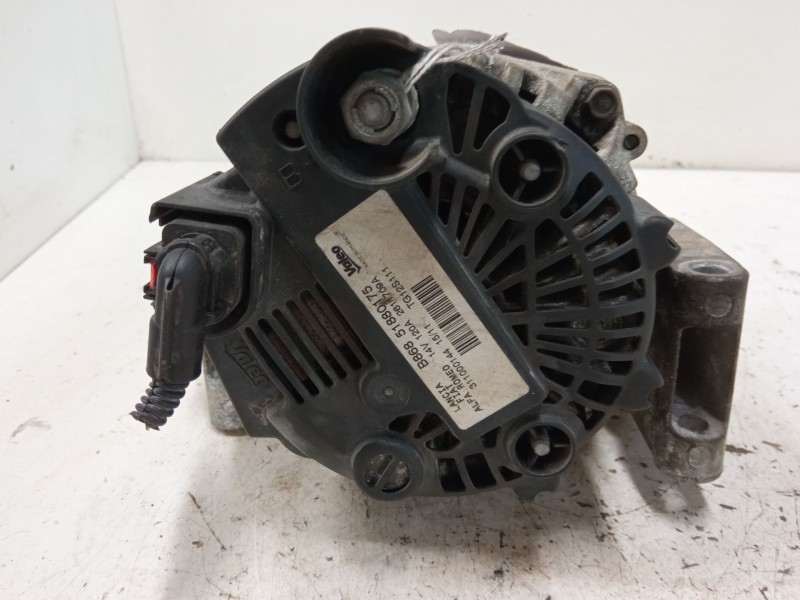 Recambio de alternador para fiat qubo (225_) 1.3 d multijet (225cxb1a, 225axb1a, 225cxb11, 225axb11,... referencia OEM IAM 51880