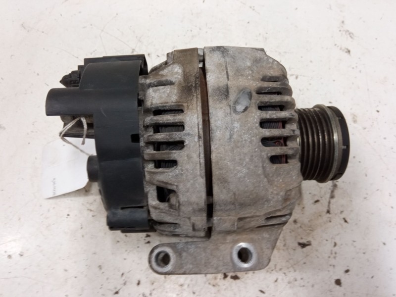 Recambio de alternador para fiat qubo (225_) 1.3 d multijet (225cxb1a, 225axb1a, 225cxb11, 225axb11,... referencia OEM IAM 51880