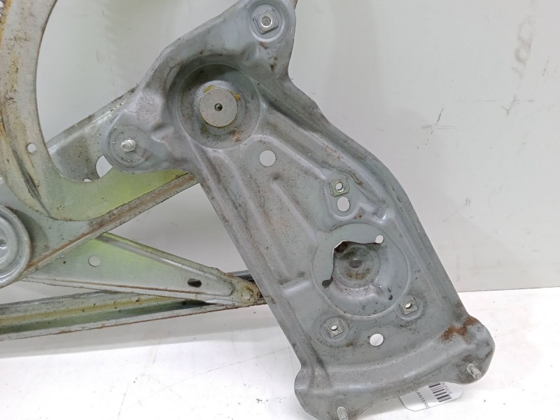Recambio de elevalunas electrico delantero derecho para renault megane iii hatchback (bz0/1_, b3_) 1.5 dci referencia OEM IAM 96
