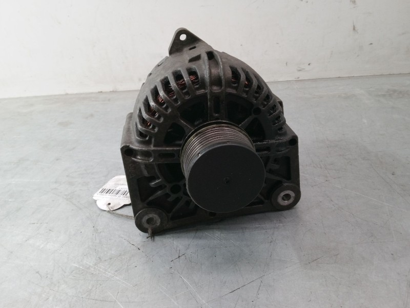 Recambio de alternador para renault megane ii sedán (lm0/1_) 1.5 dci (lm1f) referencia OEM IAM 8200410681B  