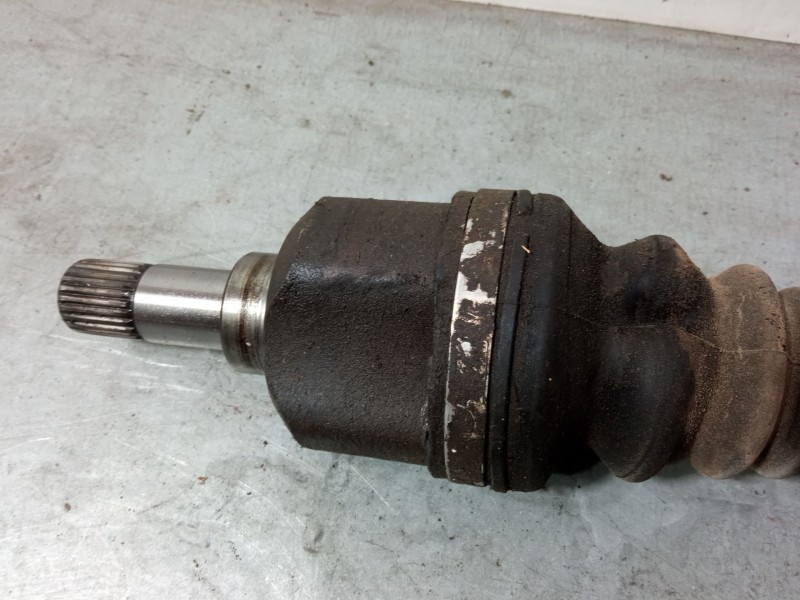 Recambio de transmision delantera izquierda para peugeot 3008 i monospace (0u_) 1.6 vti referencia OEM IAM 9684134780  