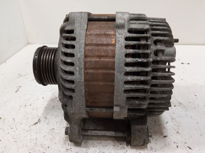 Recambio de alternador para renault laguna iii (bt0/1) 1.5 dci (bt00, bt0a, bt0t, bt1j) referencia OEM IAM 8200960533  