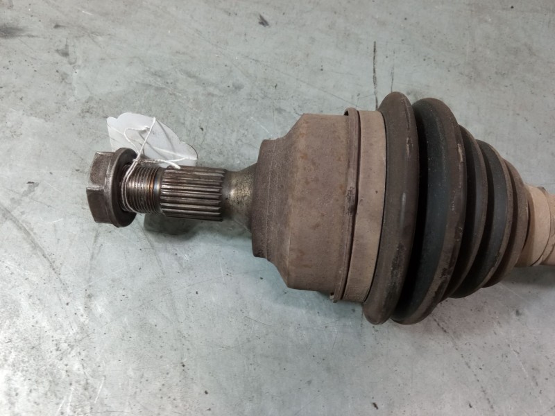 Recambio de transmision delantera derecha para peugeot 3008 i monospace (0u_) 1.6 vti referencia OEM IAM 9684134880  