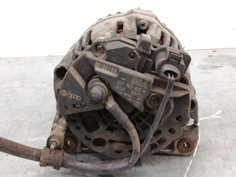 Recambio de alternador para seat ibiza iii (6l1) 1.4 16v referencia OEM IAM 037903025M  