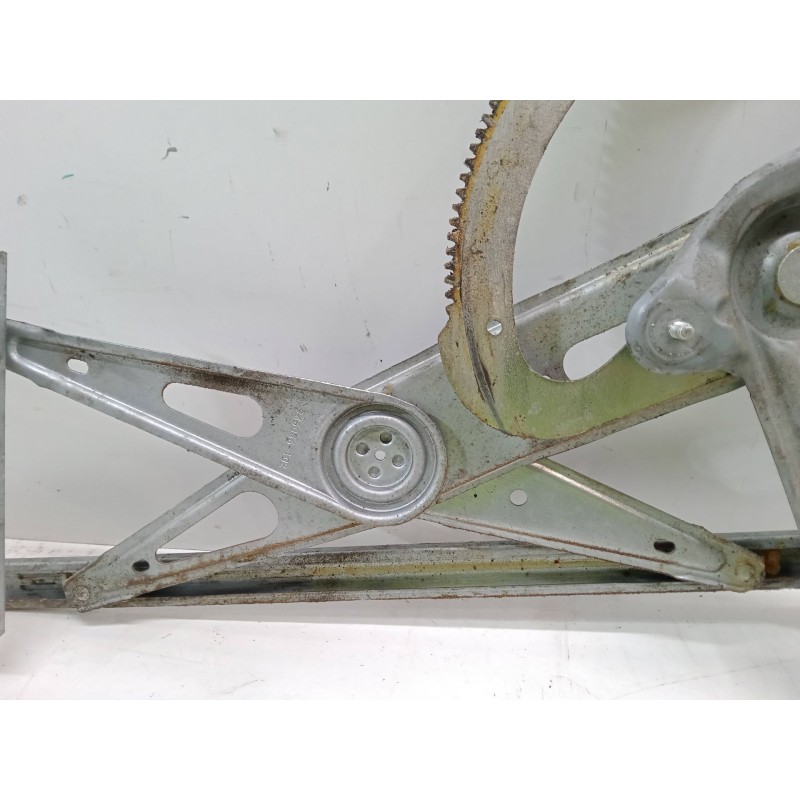 Recambio de elevalunas electrico delantero derecho para renault megane iii hatchback (bz0/1_, b3_) 1.5 dci referencia OEM IAM 96