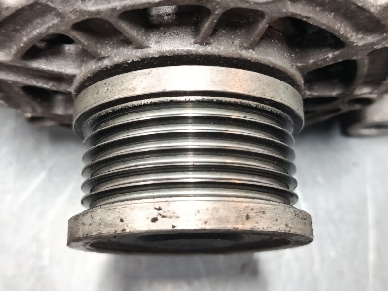 Recambio de alternador para opel astra j (p10) 1.4 turbo (68) referencia OEM IAM   