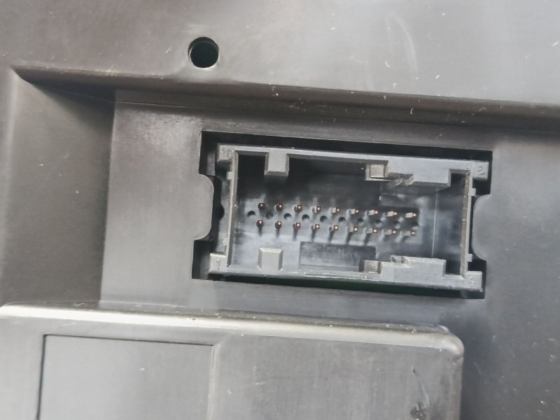 Recambio de cuadro instrumentos para bmw 1 (e87) 116 i referencia OEM IAM 102493221  