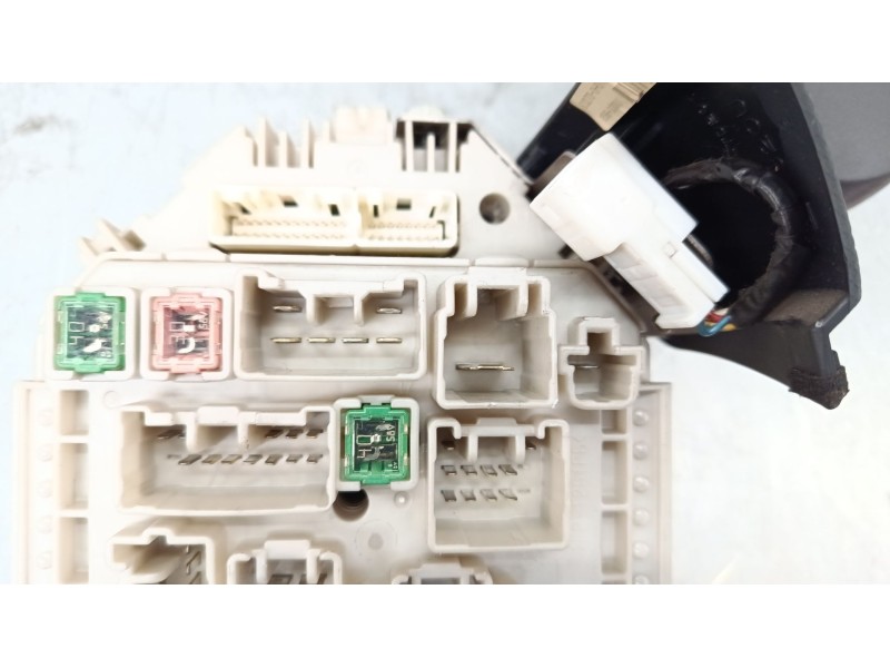 Recambio de cuadro instrumentos para peugeot 107 (pm_, pn_) 1.0 referencia OEM IAM   