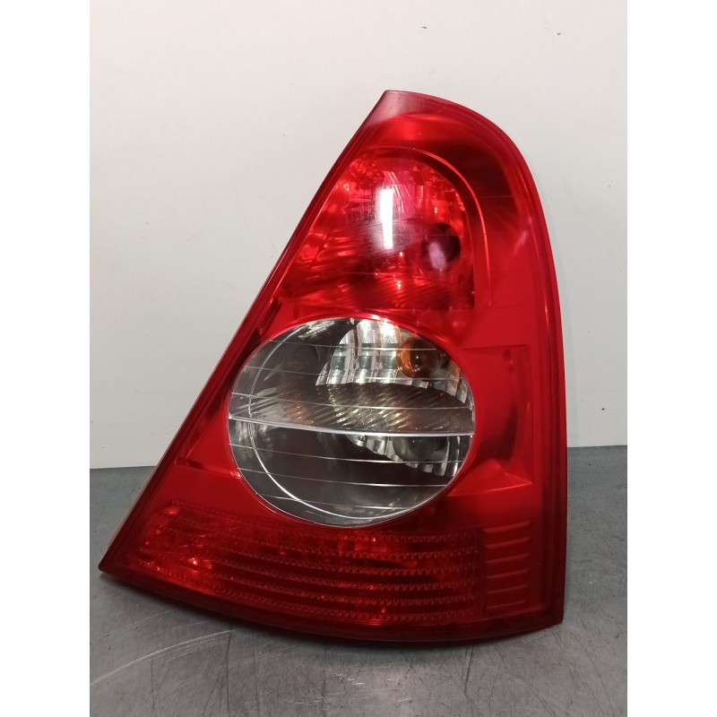 Recambio de piloto trasero derecho para renault clio ii (bb_, cb_) 1.2 16v (bb05, bb0w, bb11, bb27, bb2t, bb2u, bb2v, cb05,... r