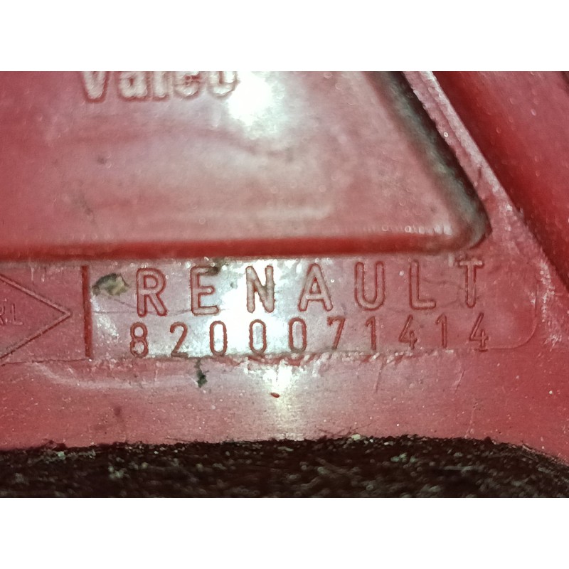 Recambio de piloto trasero derecho para renault clio ii (bb_, cb_) 1.2 16v (bb05, bb0w, bb11, bb27, bb2t, bb2u, bb2v, cb05,... r