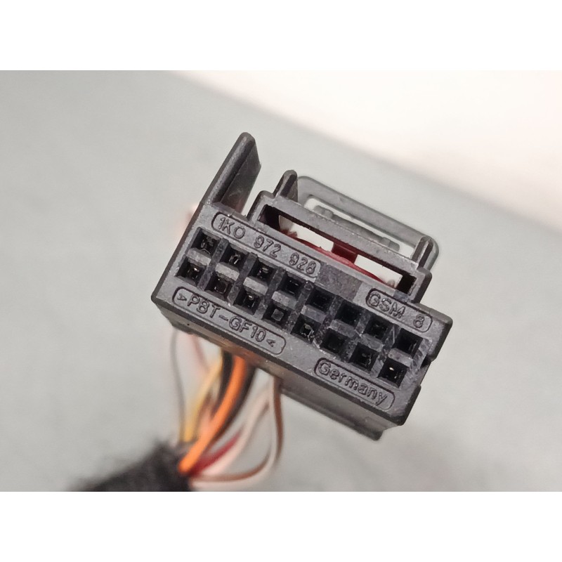 Recambio de retrovisor electrico izquierdo para skoda superb ii (3t4) 2.0 tdi 16v referencia OEM IAM 3T1857933  