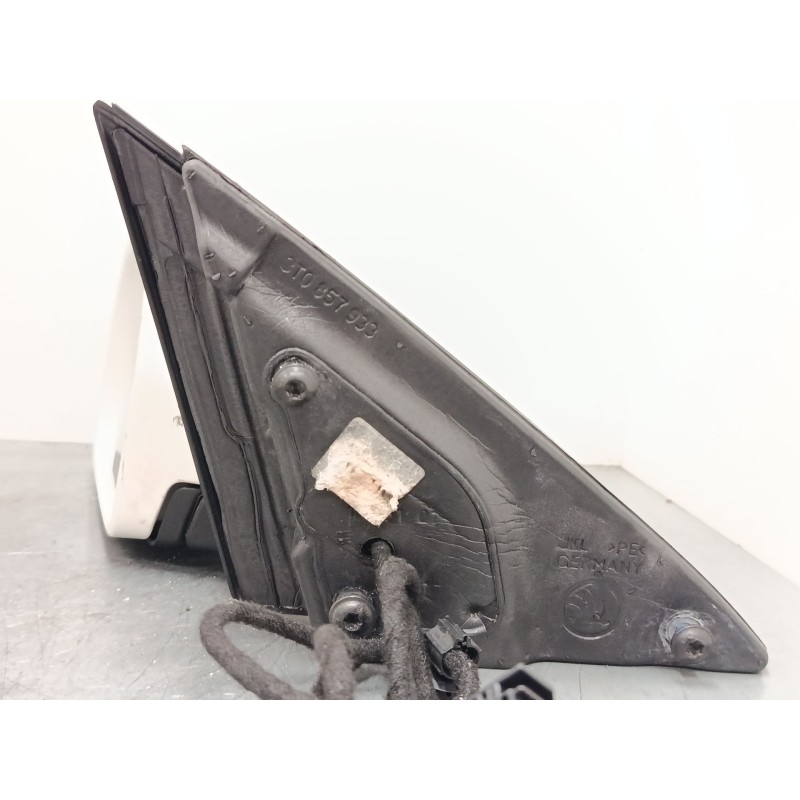 Recambio de retrovisor electrico izquierdo para skoda superb ii (3t4) 2.0 tdi 16v referencia OEM IAM 3T1857933  
