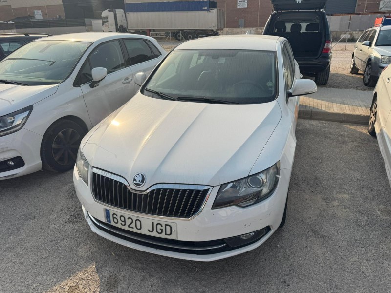 skoda superb ii (3t4) del año 2015