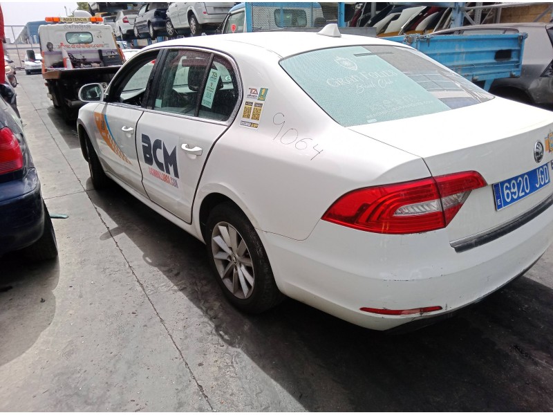 skoda superb ii (3t4) del año 2015