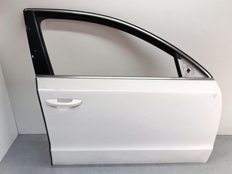 Recambio de puerta delantera derecha para skoda superb ii (3t4) 2.0 tdi 16v referencia OEM IAM   