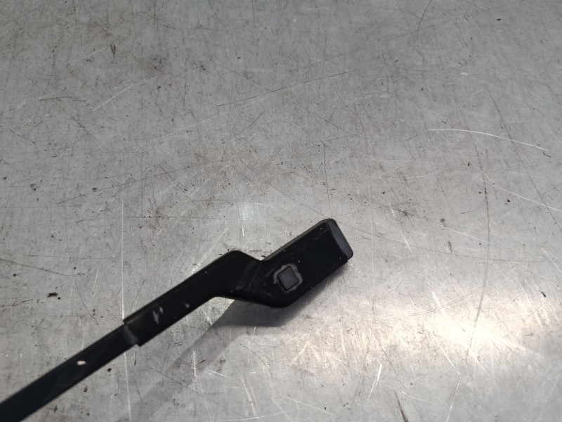 Recambio de brazo limpia delantero derecho para volkswagen touran (1t3) 1.6 tdi referencia OEM IAM   