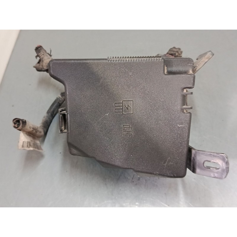 Recambio de caja reles / fusibles para ford fiesta vi (cb1, ccn) 1.4 tdci referencia OEM IAM 7154595030  